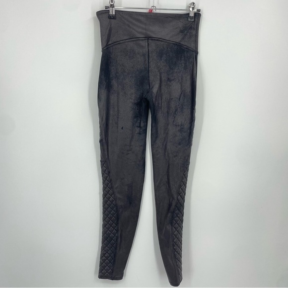 Spanx Quilted Faux Leather Legging in Black. Sz M 20248R - Picture 3 of 12